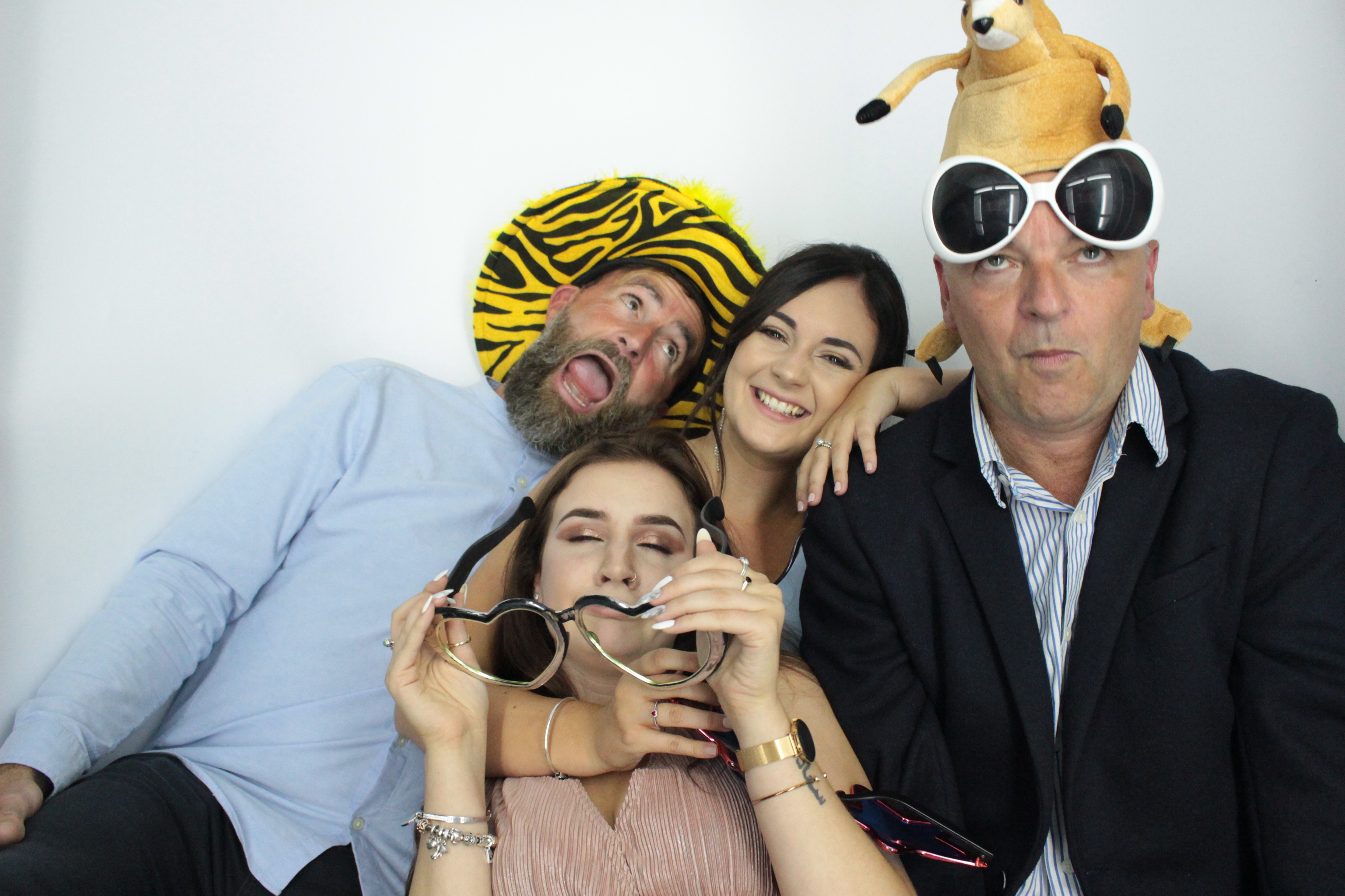 Martin & Colleen’s Joint 50th | View more photos from the event at gallery.myphotoboothexperience.co.uk/u/MyPhotoBoothExperienceLtd/Martin-Colleen’s-Joint-50th